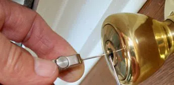 Gold Locksmith Store Indianapolis, IN 317-810-9130 Gold Locksmith Store Indianapolis, IN 317-810-9130 - rekeying-locks